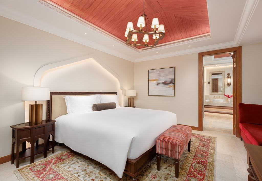 rooms-three-bedrooms-water-villa