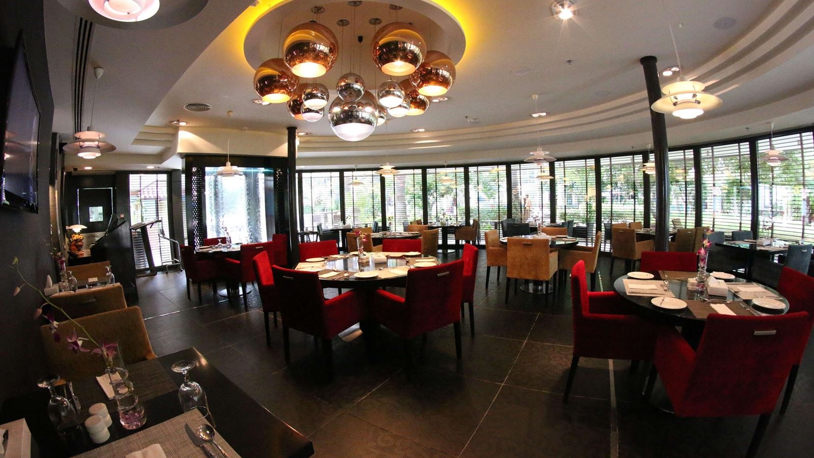 restaurants-restaurants