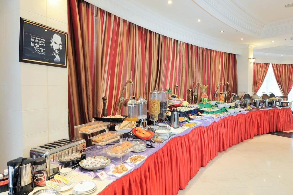 restaurants-dine-at-ramee