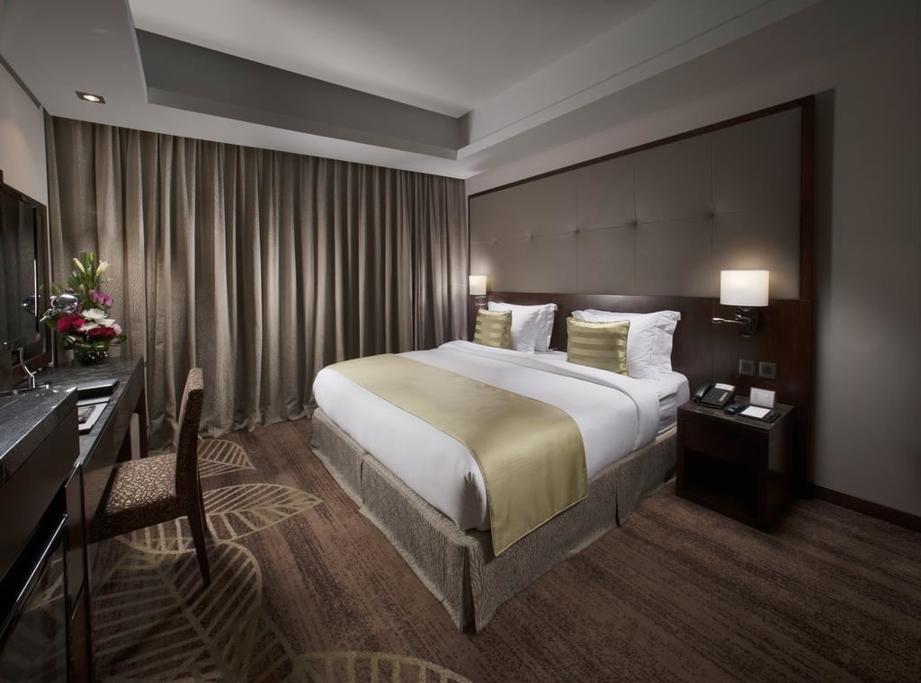 rooms-executive-room