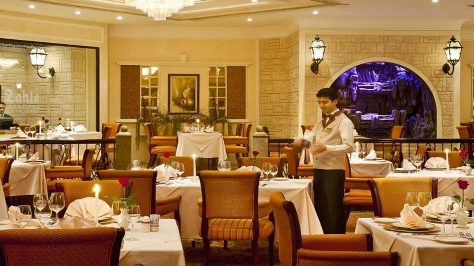 restaurants-restaurants