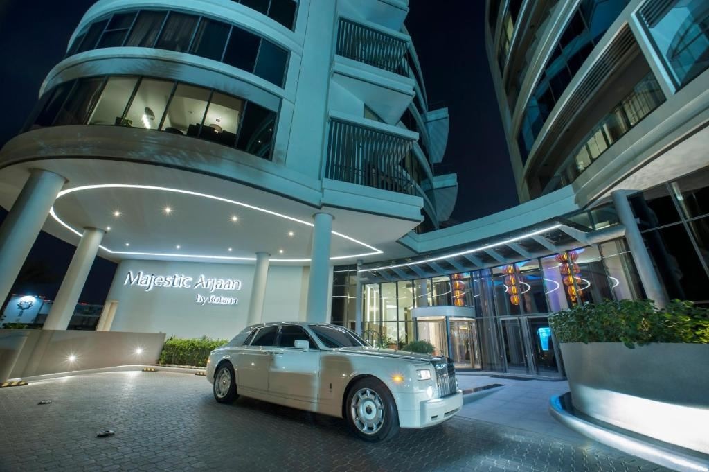 general-main-building