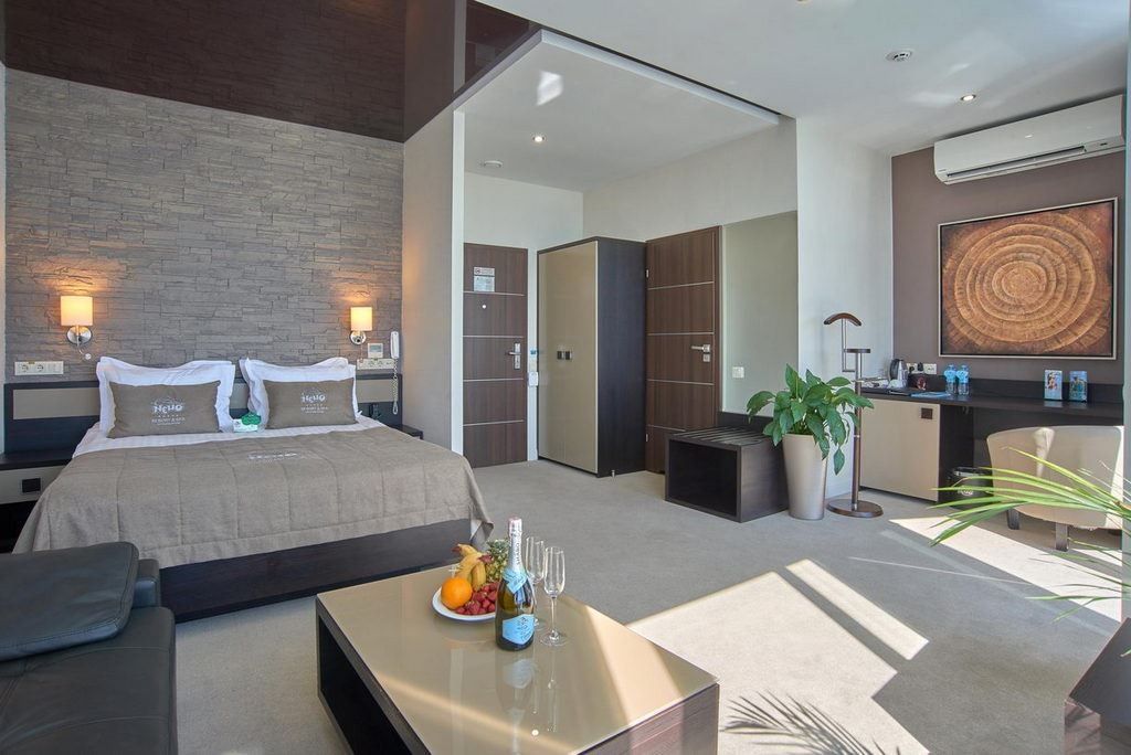 rooms-стандарт-с-террасой-и-видом-на-море