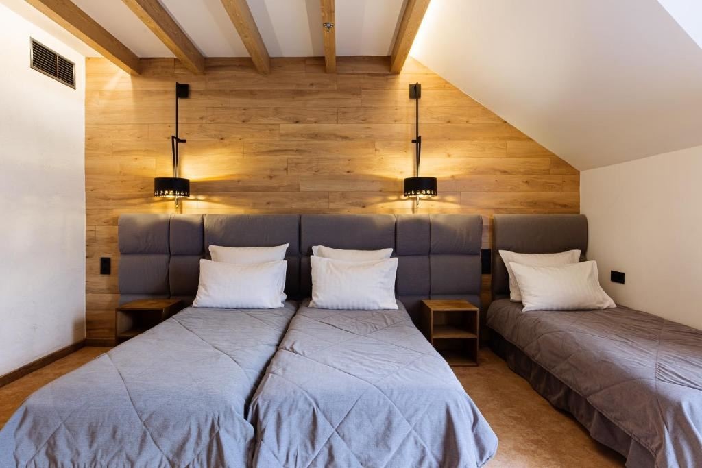 rooms-напівлюкс-покращений-+