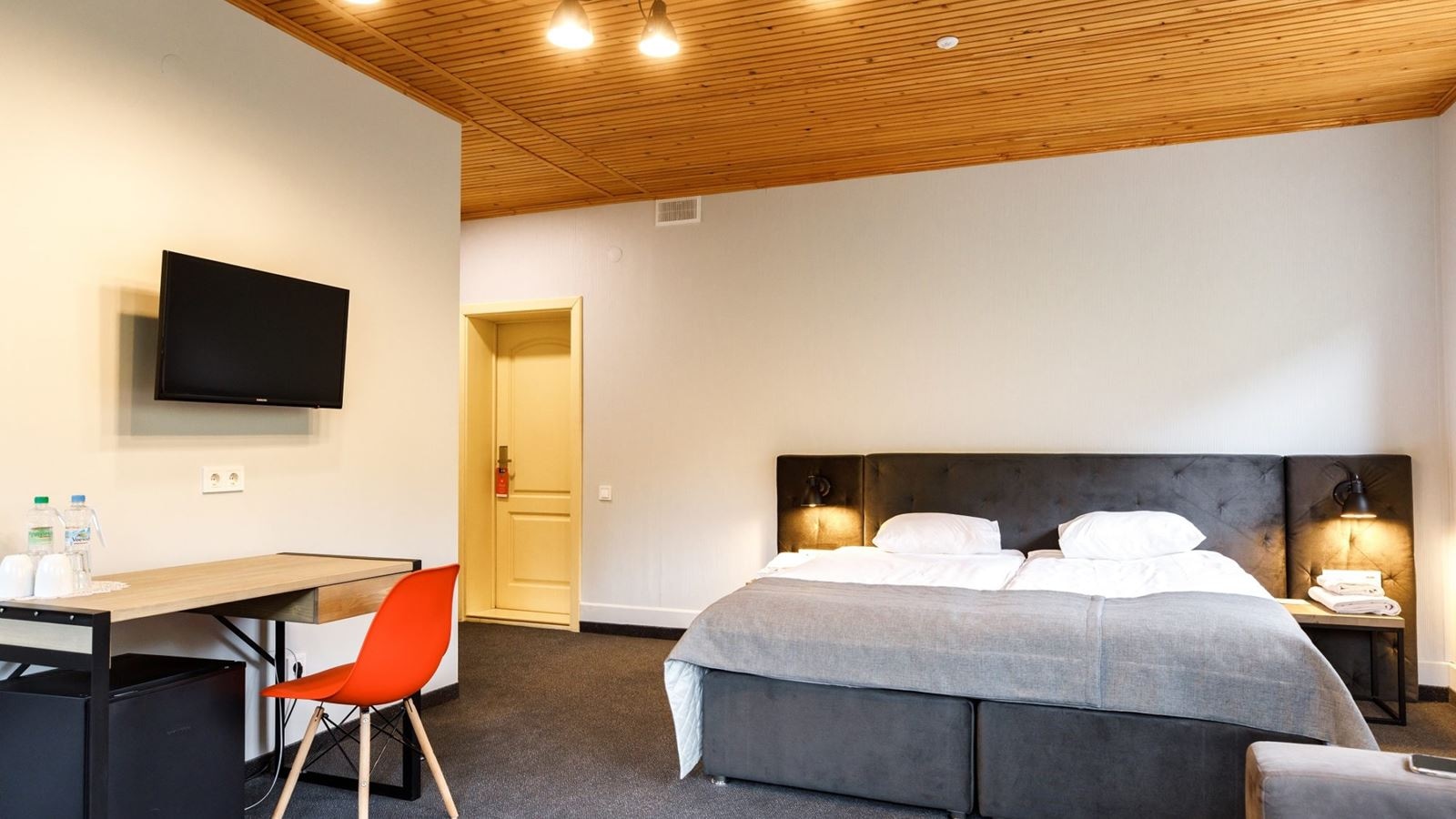 rooms-напівлюкс