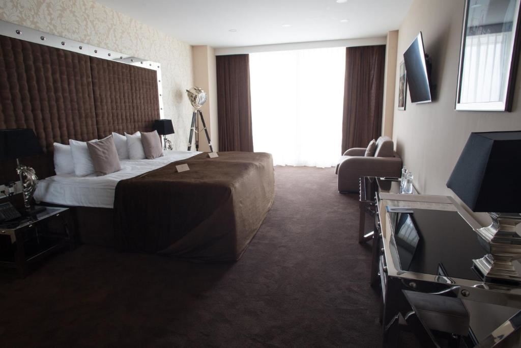 rooms-делюкс-с-видом-на-море