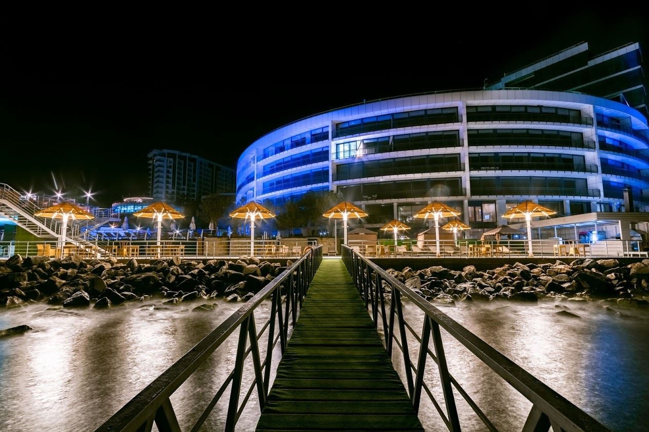 general-main-building