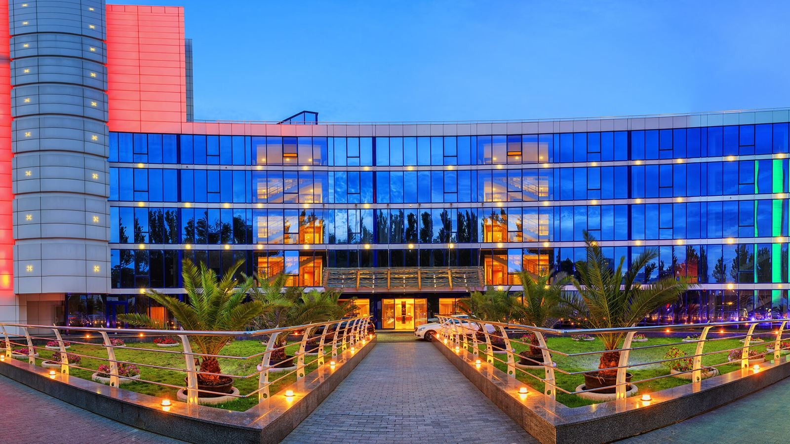 general-main-building