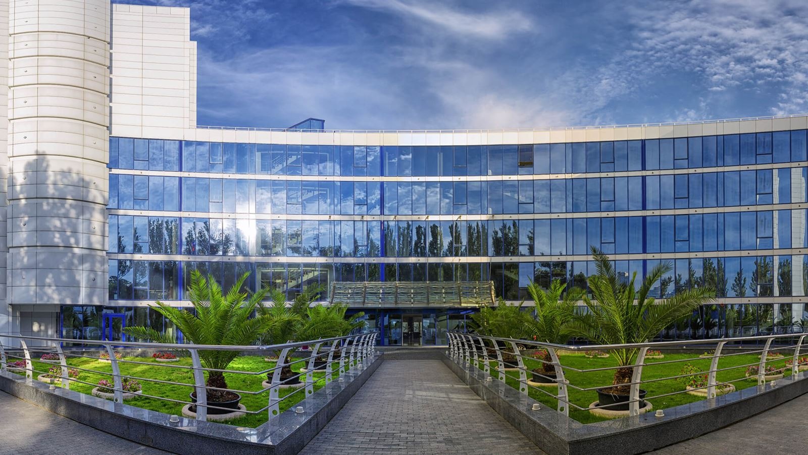 general-main-building