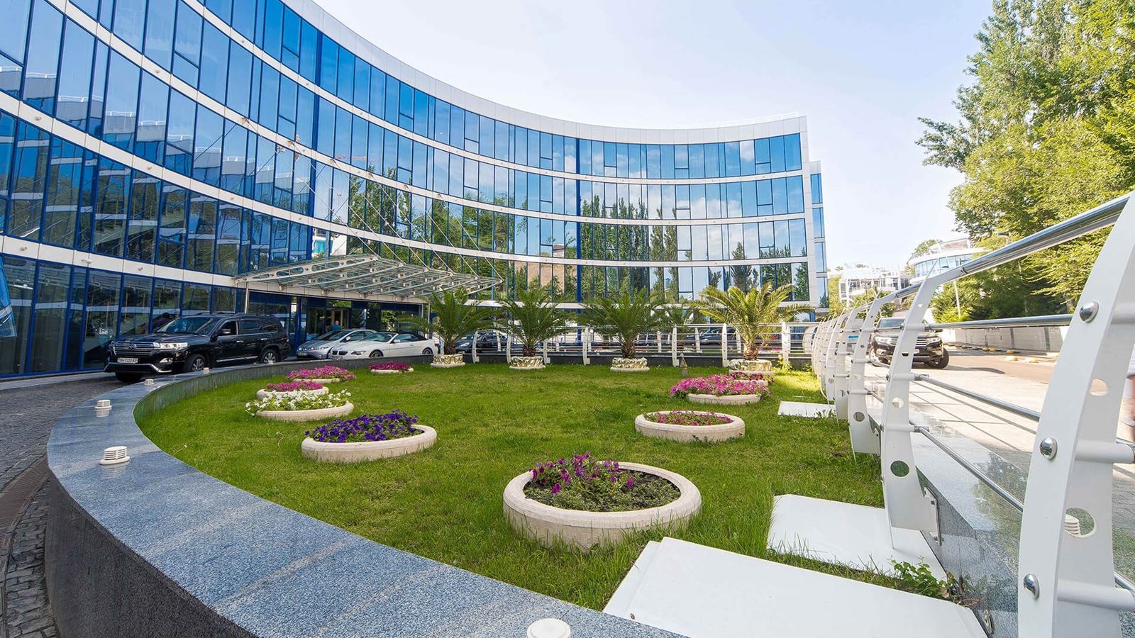 general-main-building