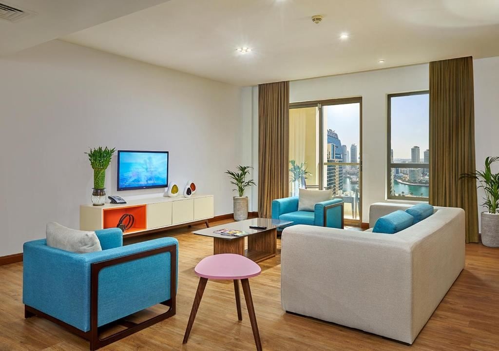rooms-two-bedroom-apartment--city-view