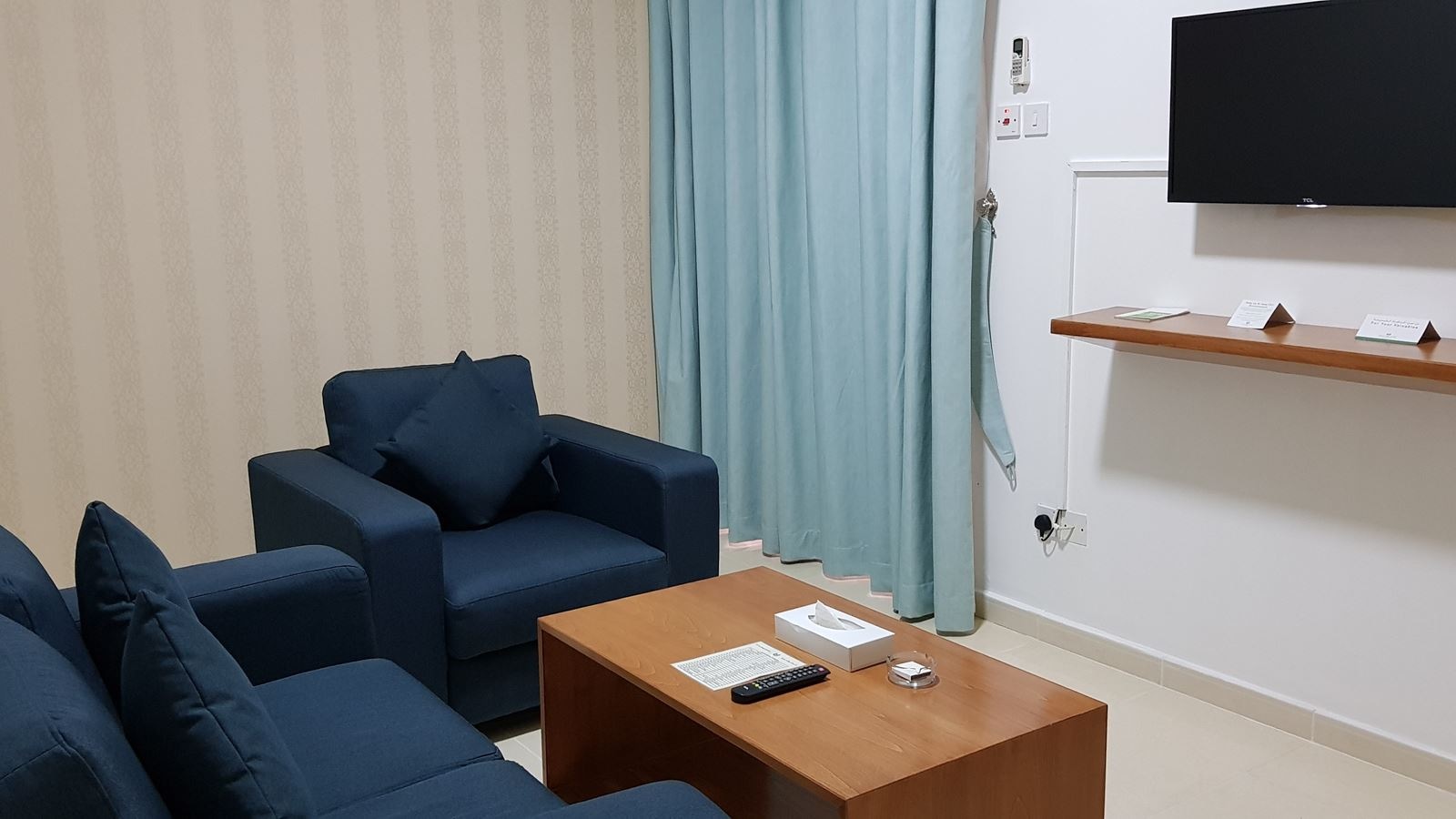 rooms-standard-suite