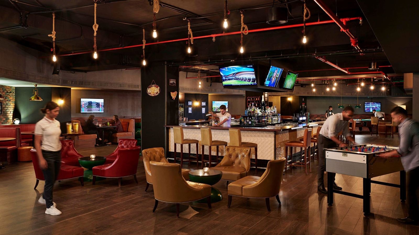 bars-the-cave-sports-bar