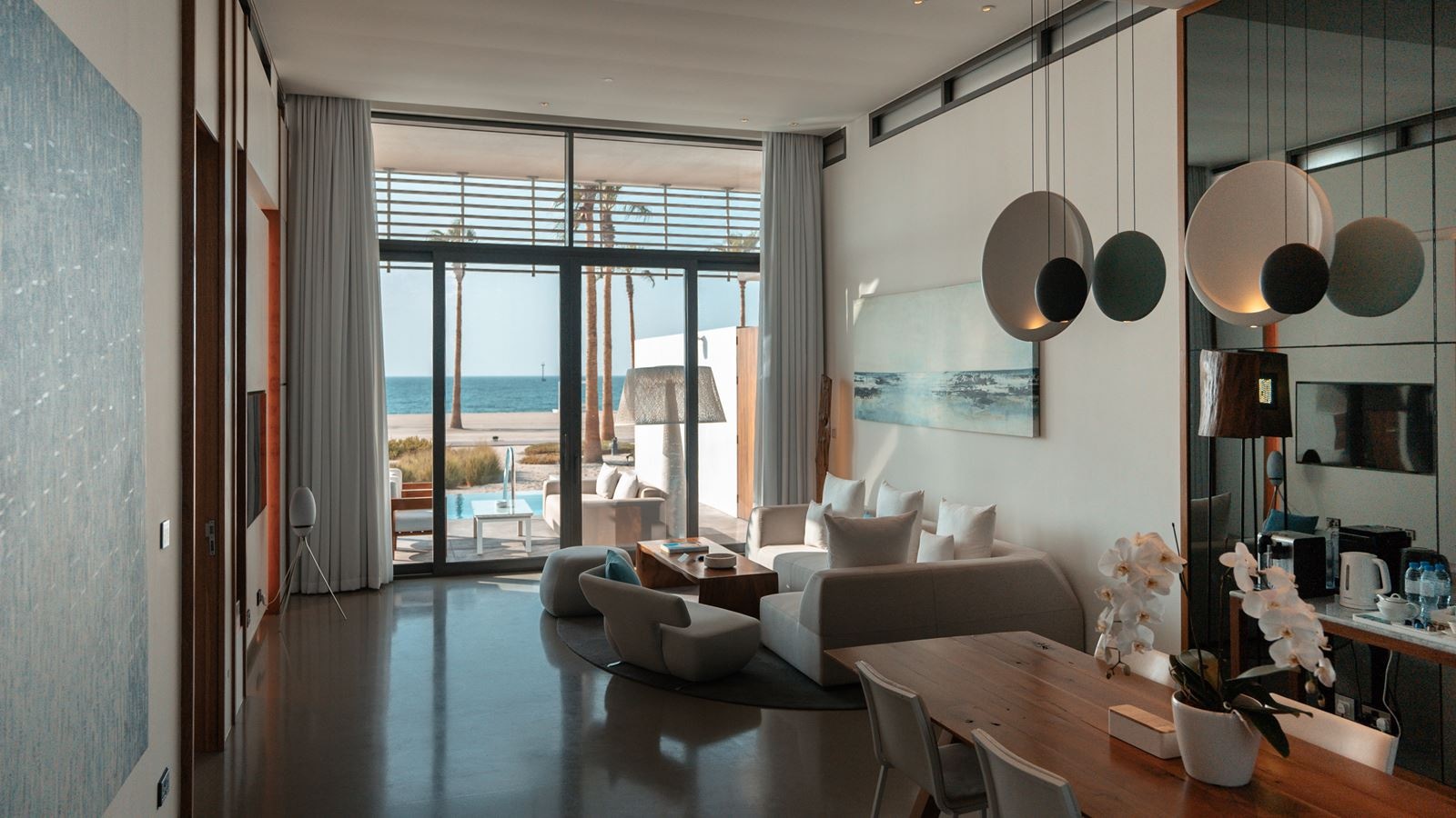 rooms-one-bedroom-beach-villa