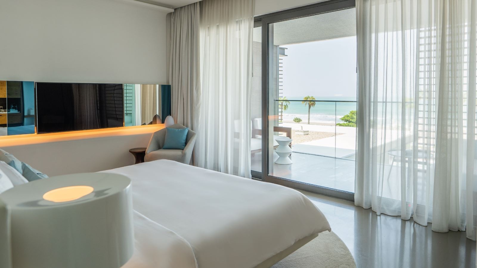 rooms-covet-room-sea-view