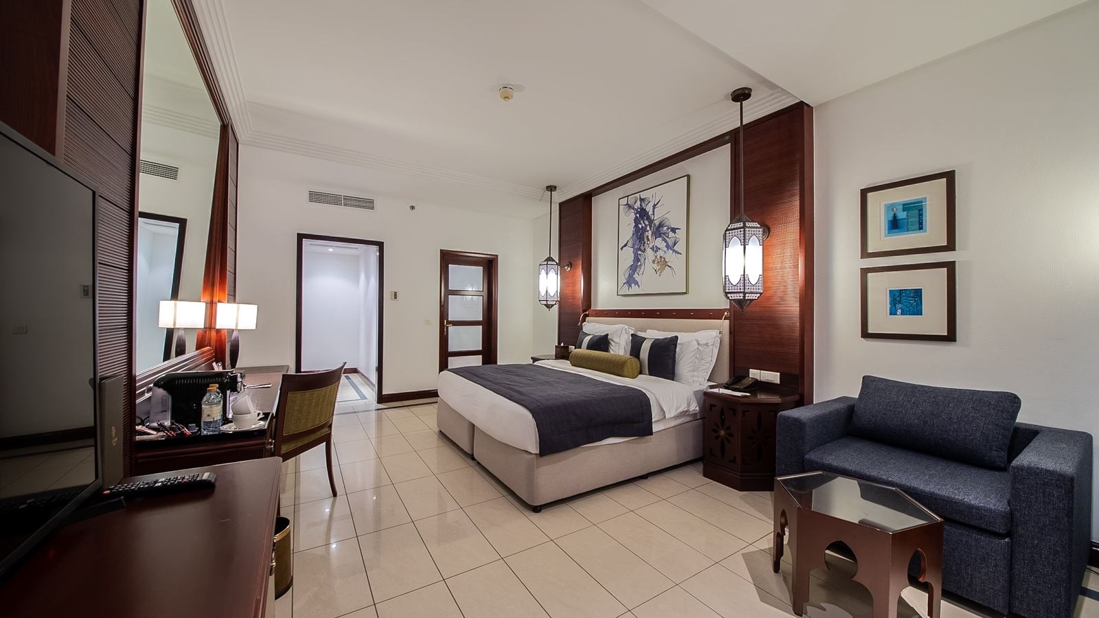 rooms-signature-deluxe-room