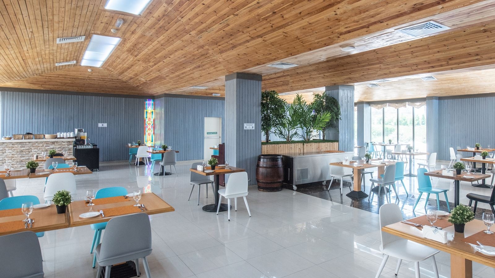 restaurants-main-restaurant