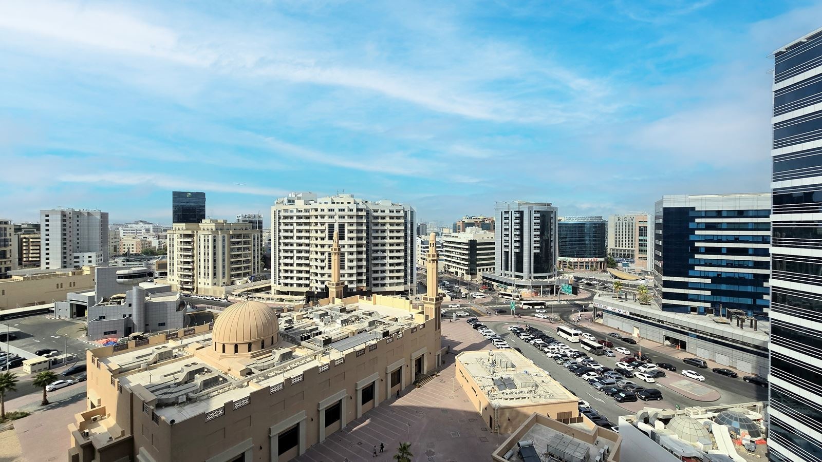 rooms-superior-room-city-view