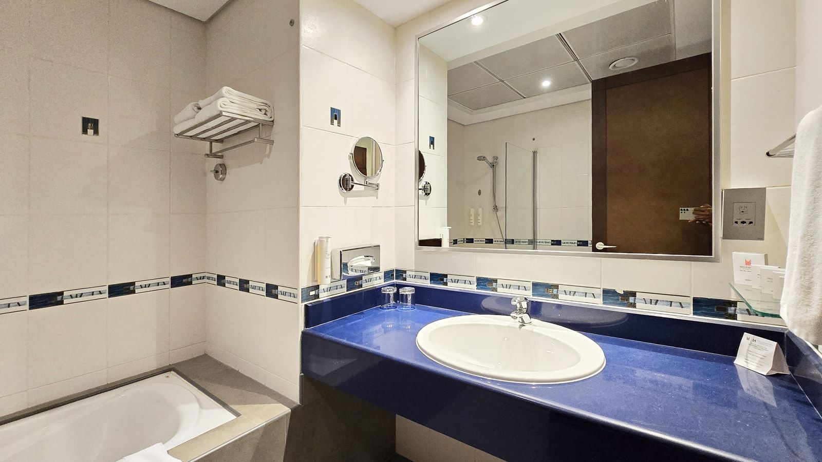 rooms-executive-2-bedroom-suite