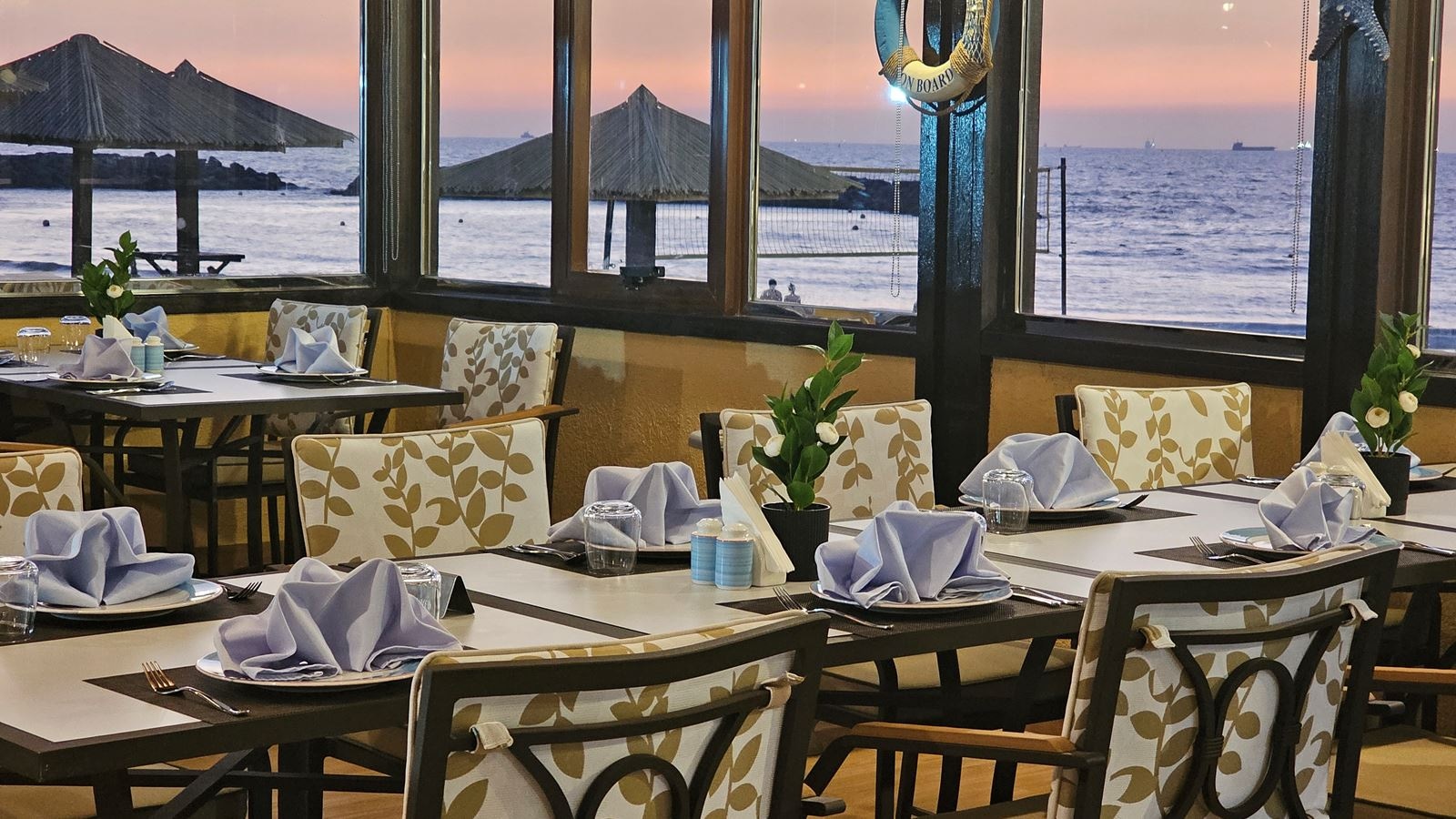 restaurants-casa-samak-seafood-restaurant