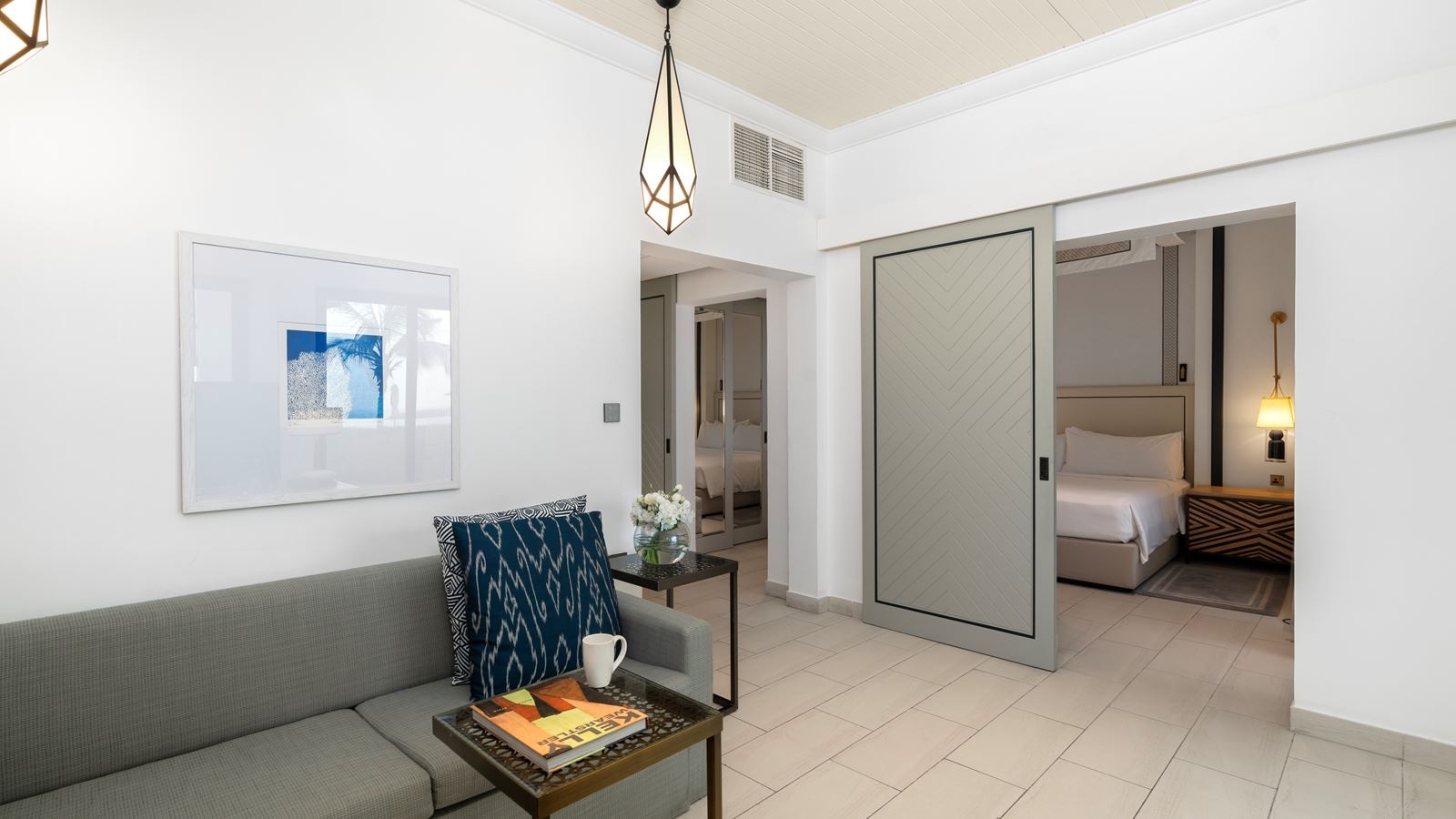 rooms-one-bedroom-premium-suite-beach-access
