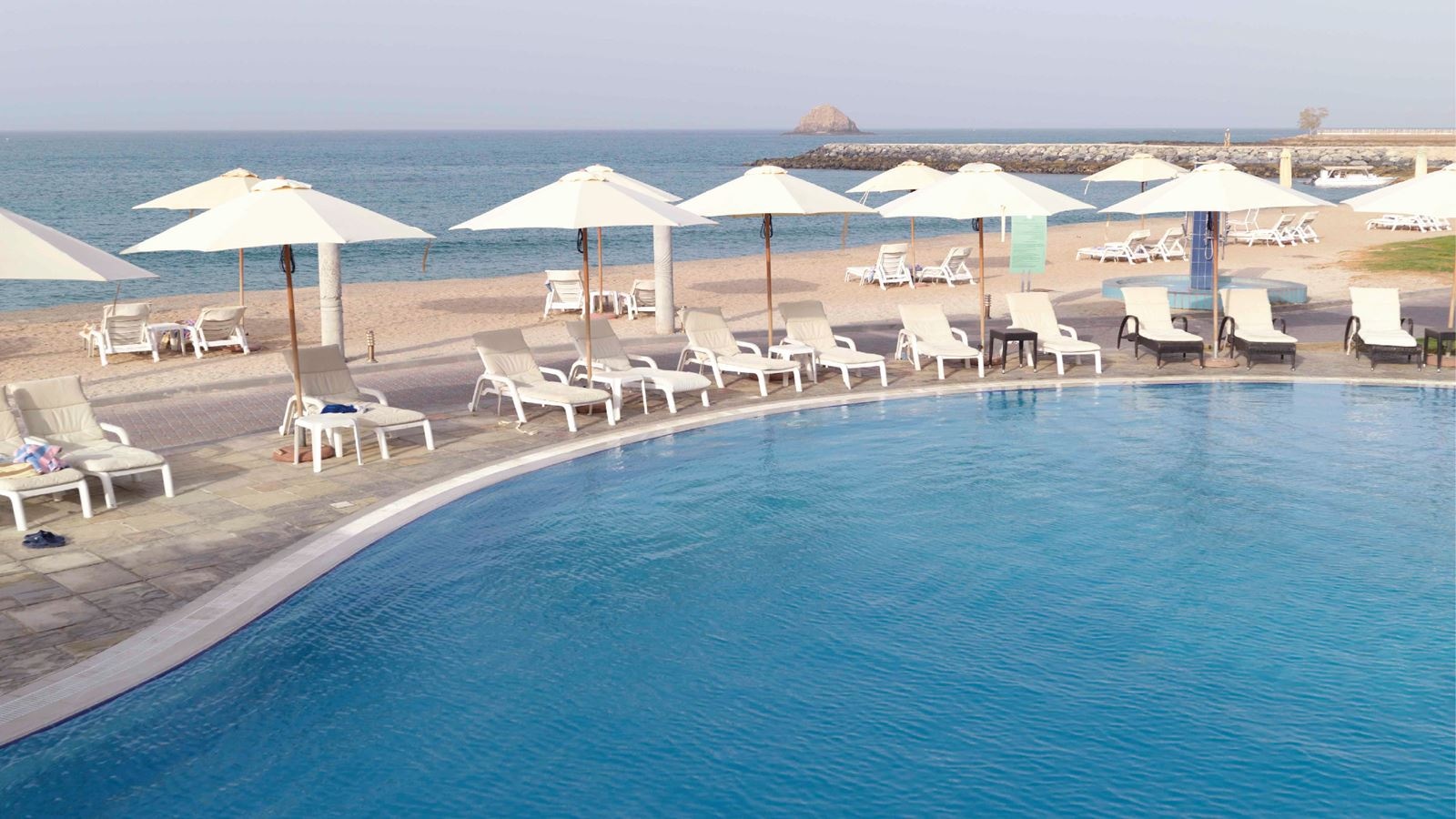 pools-outdoor--indoor-pool