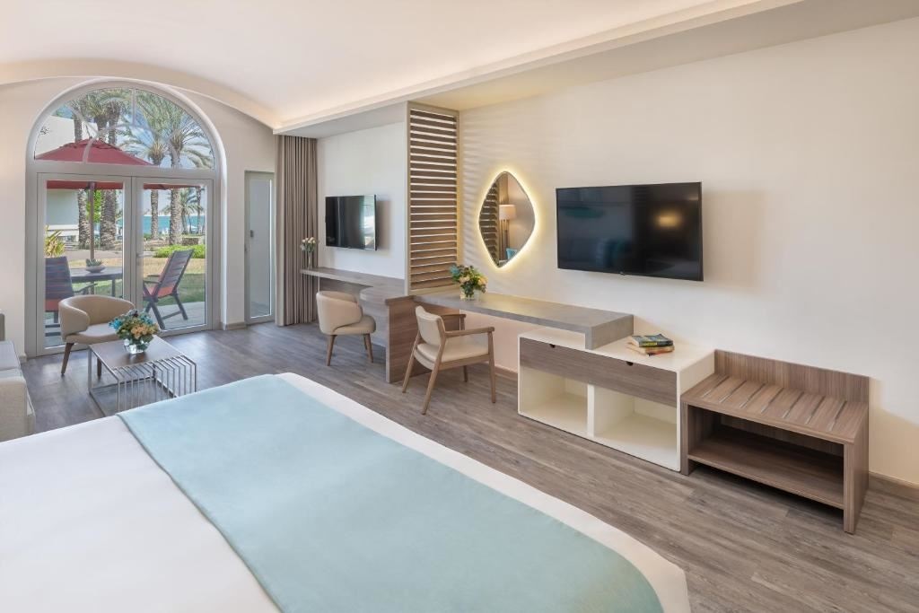 rooms-premium-garden-terrace-junior-suite