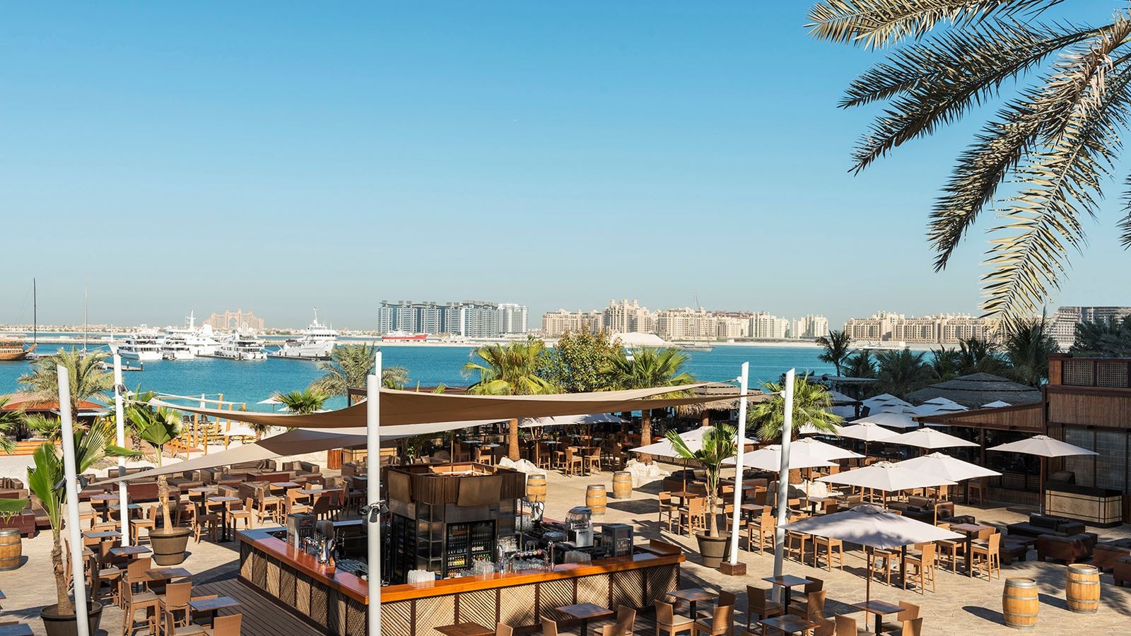 bars-barasti-beach-bar