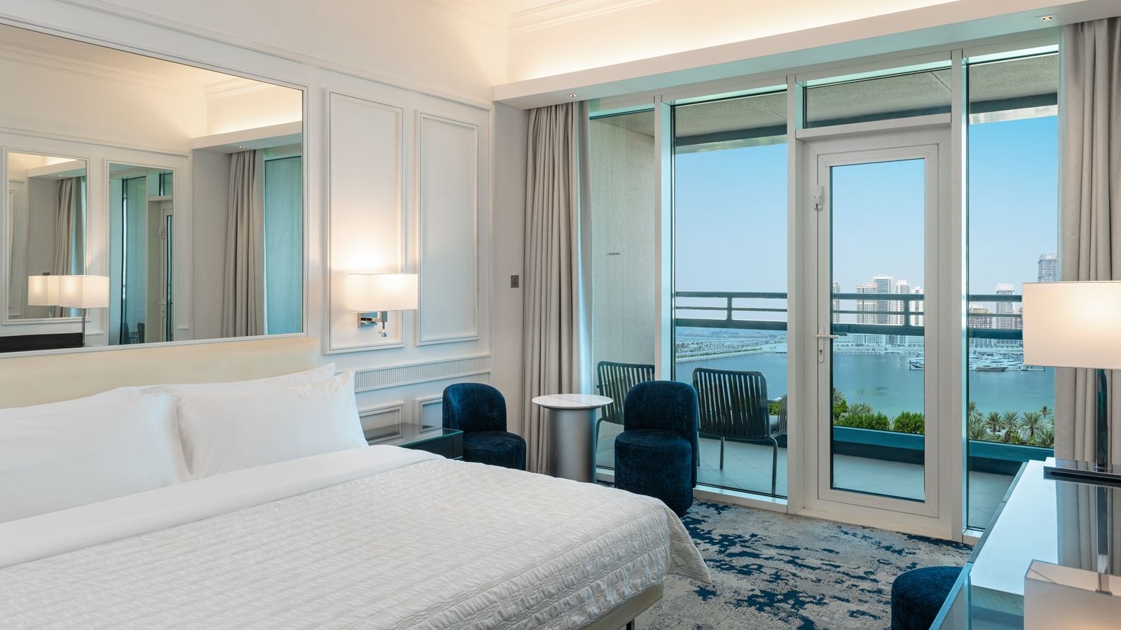 rooms-le-meridien-club-sea-view