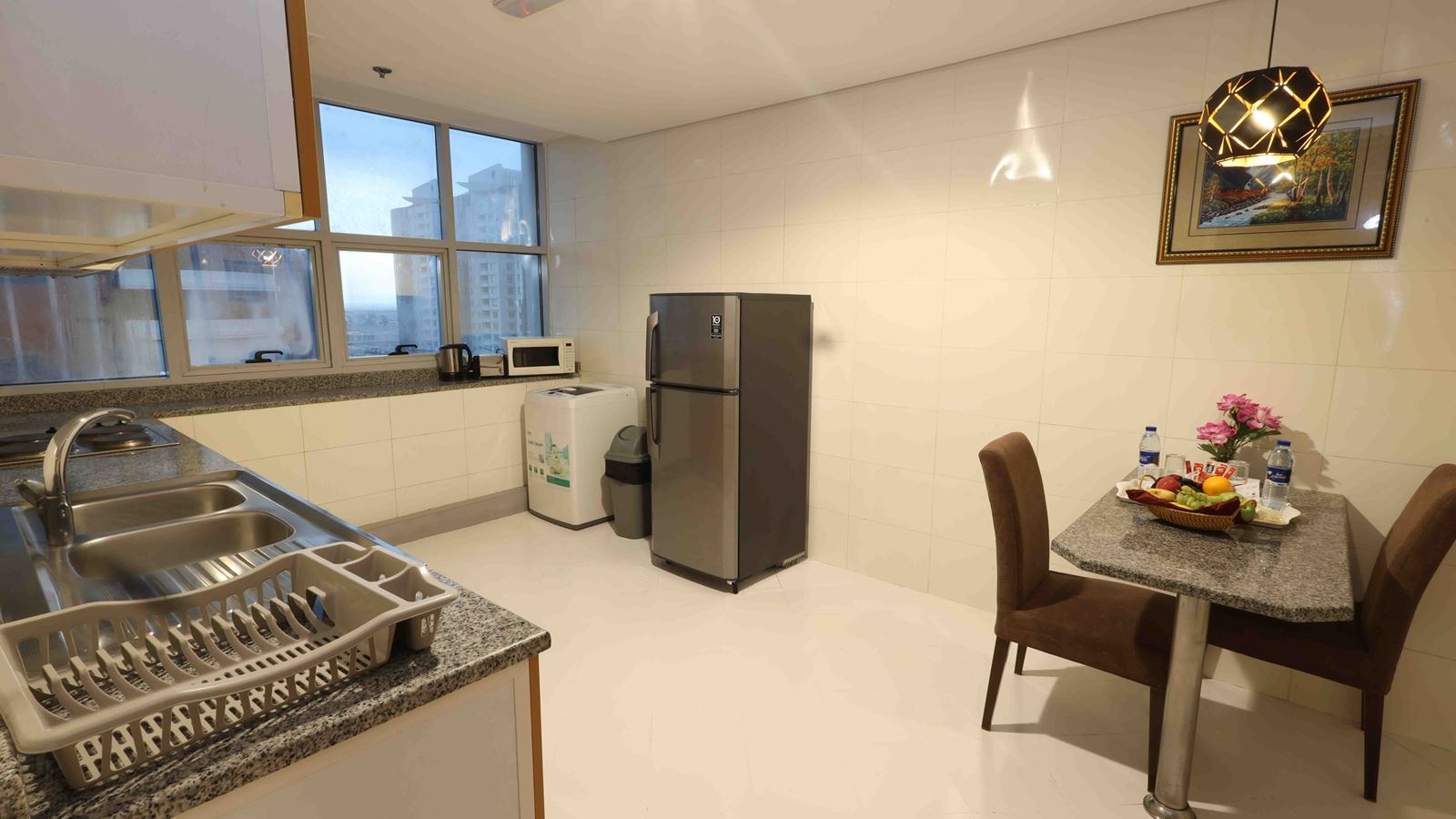 rooms-deluxe-room-with-kitchen