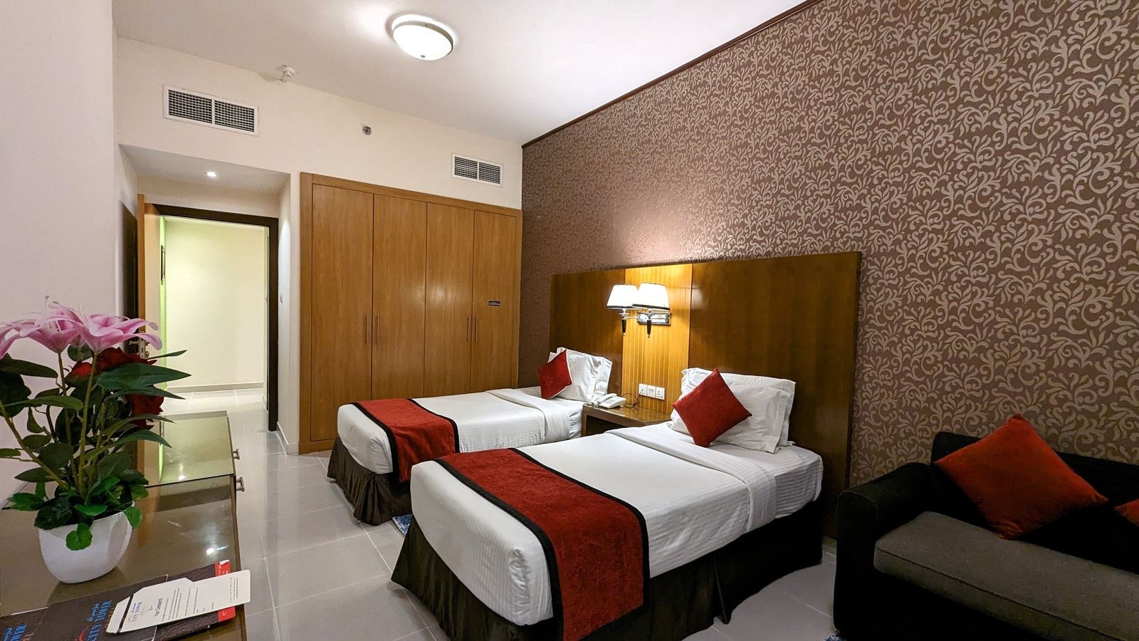 rooms-two-bedroom-suite