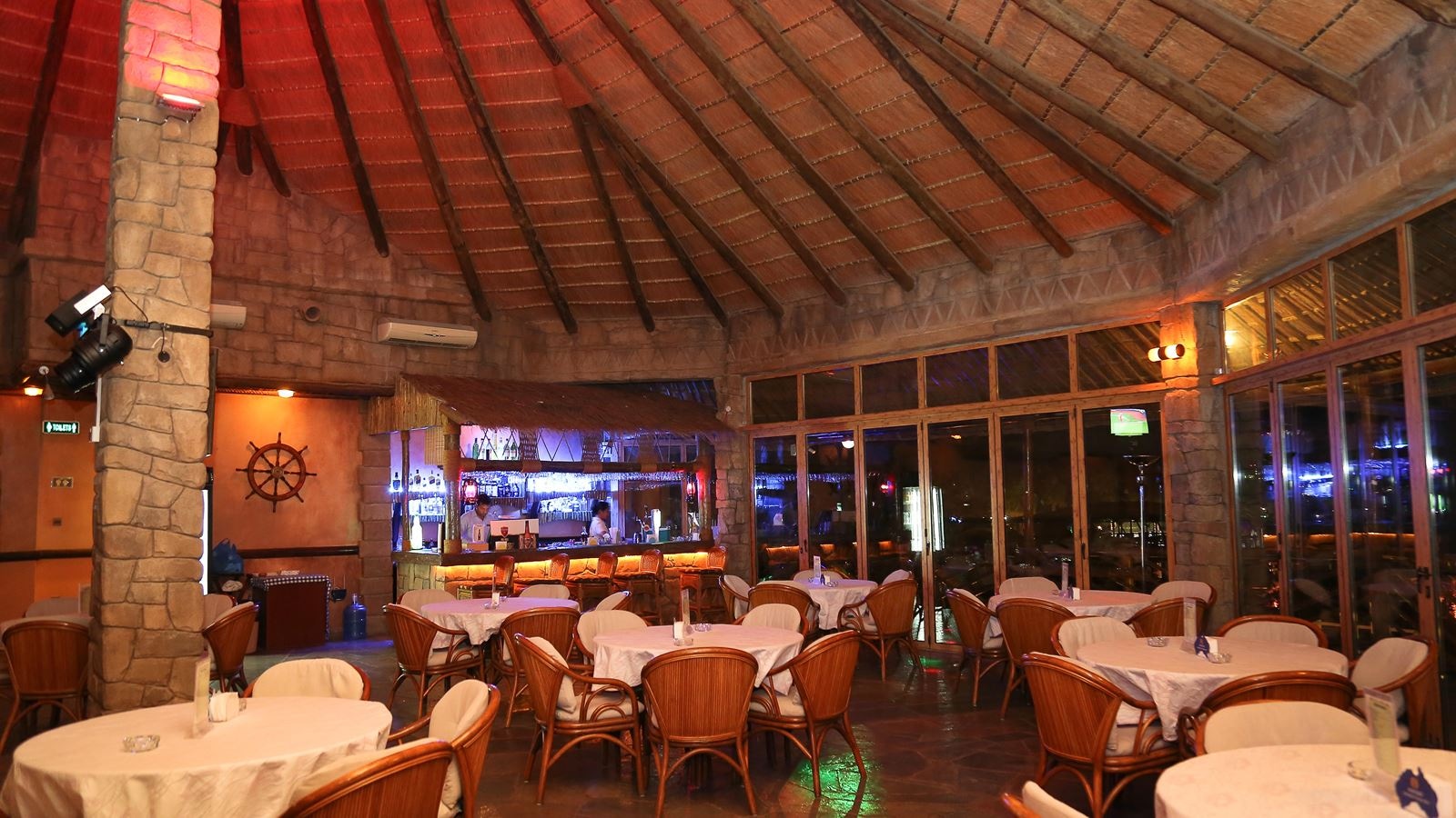 bars-ocean-view-sports-bar-and-lounge