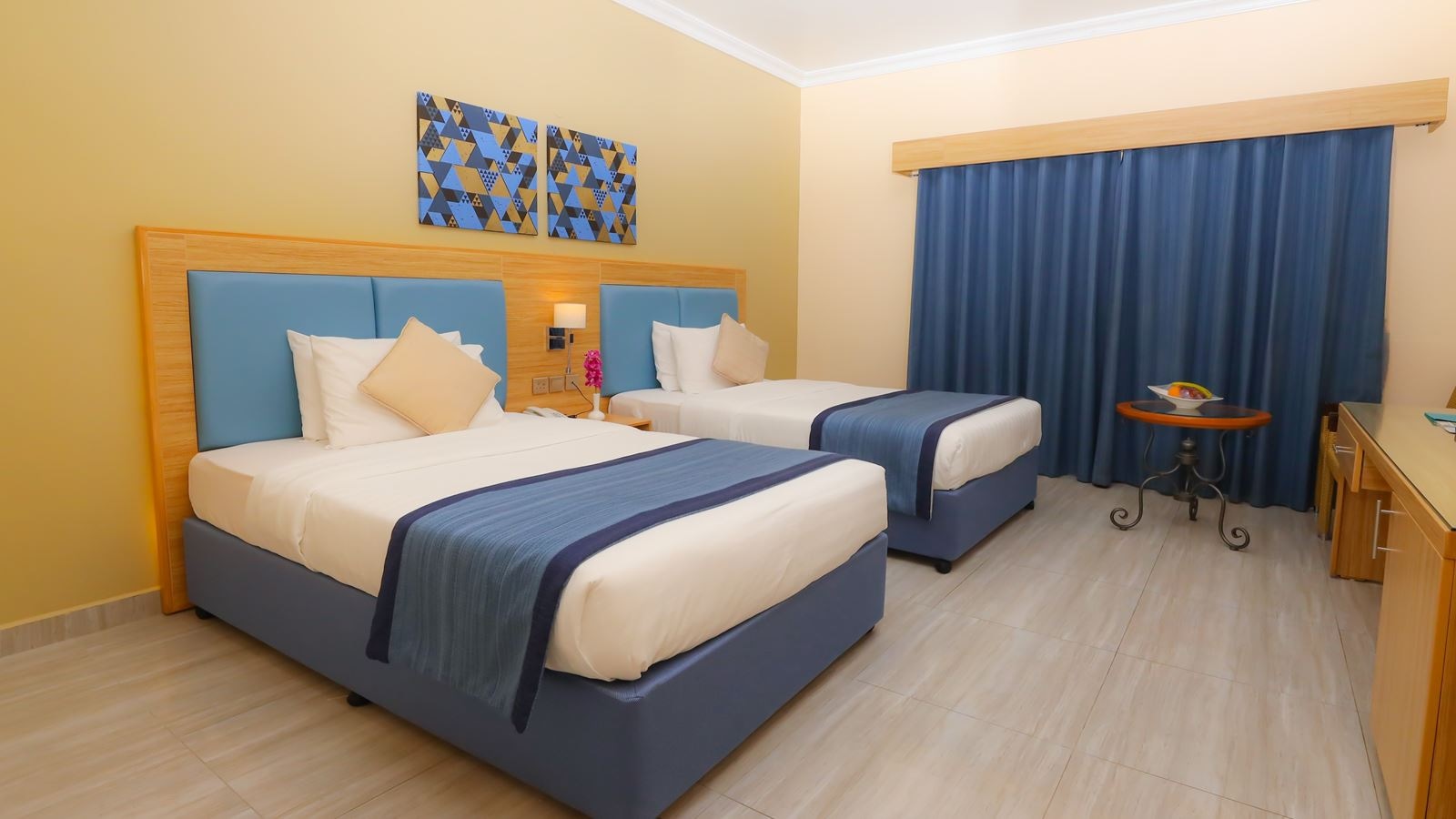 rooms-standard-hotel-room