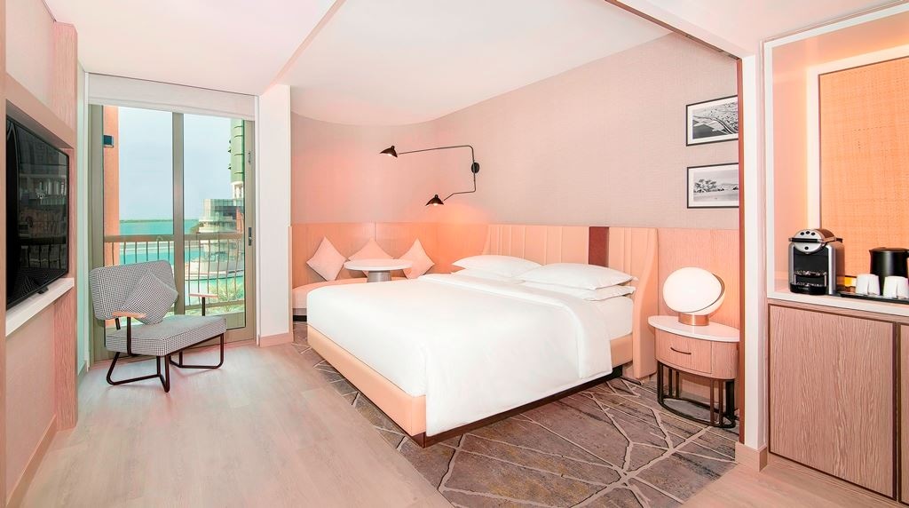 rooms-club-resort-view