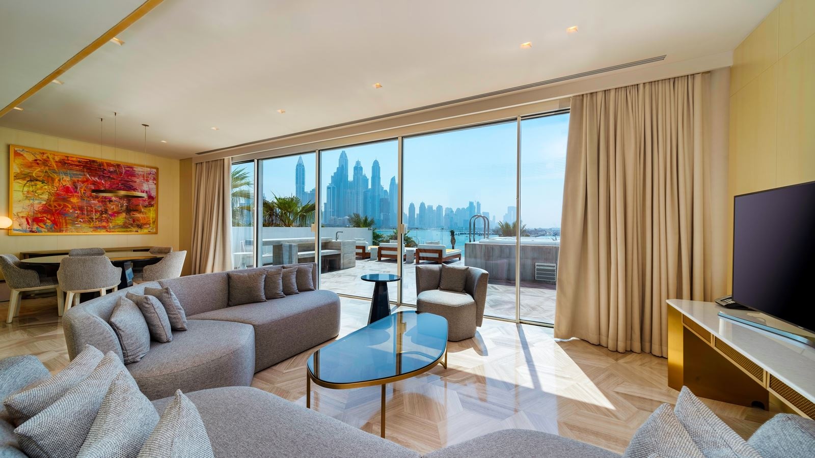 rooms-4-bed-|-beach-villa-wpool