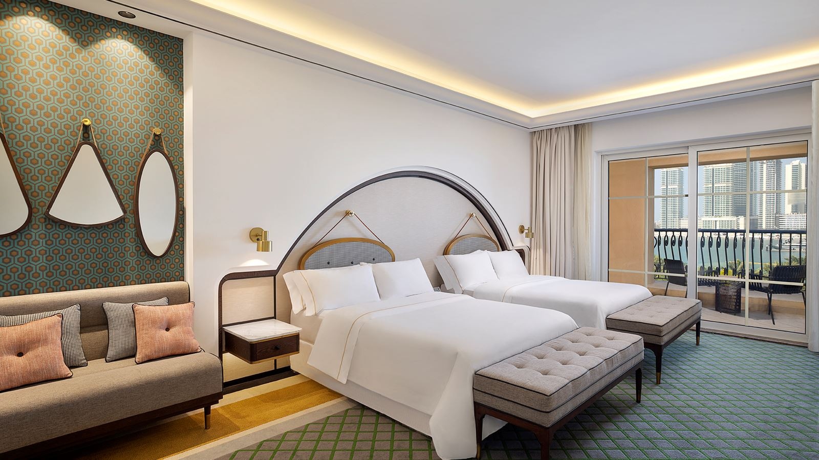 rooms-deluxe-room-sea-view