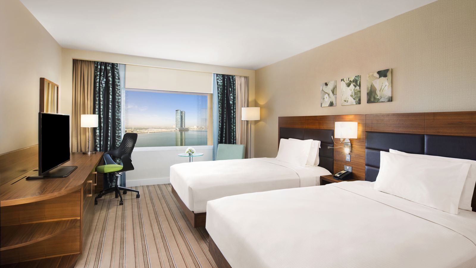 rooms-guest-room-queen