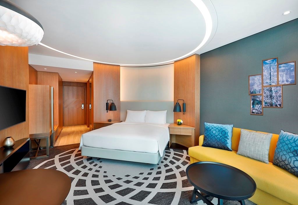 rooms-king-guest-room