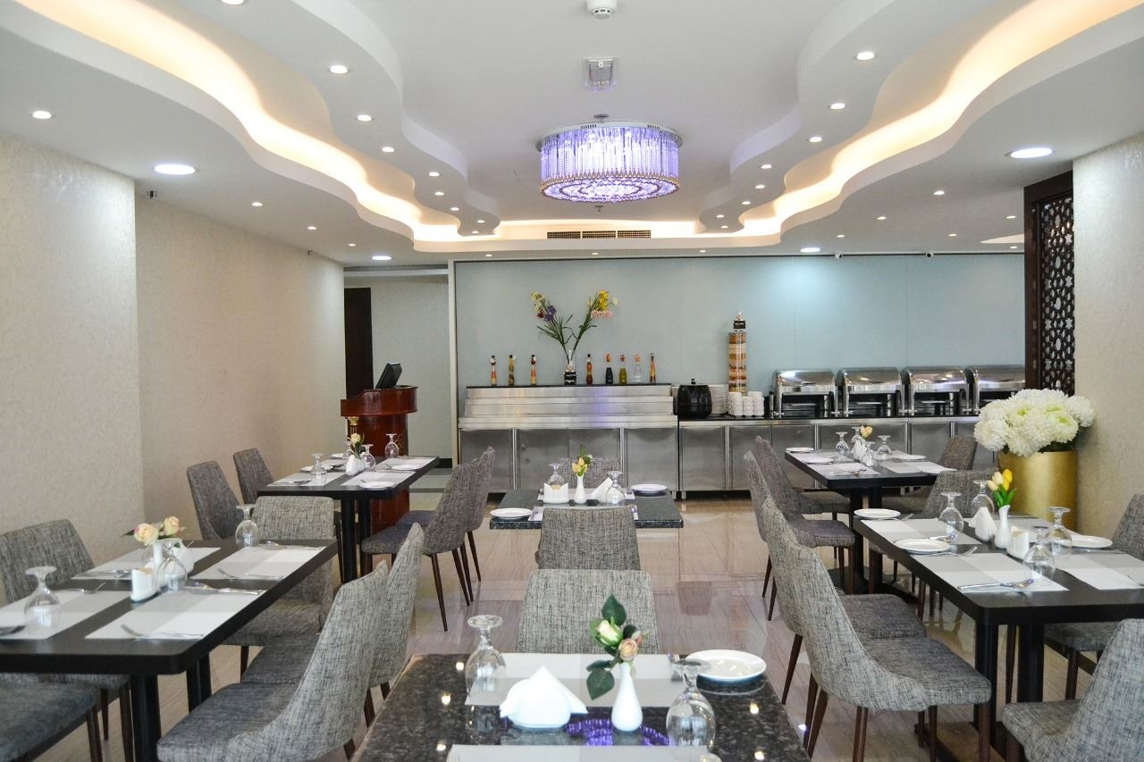 restaurants-al-mamzar-restaurant