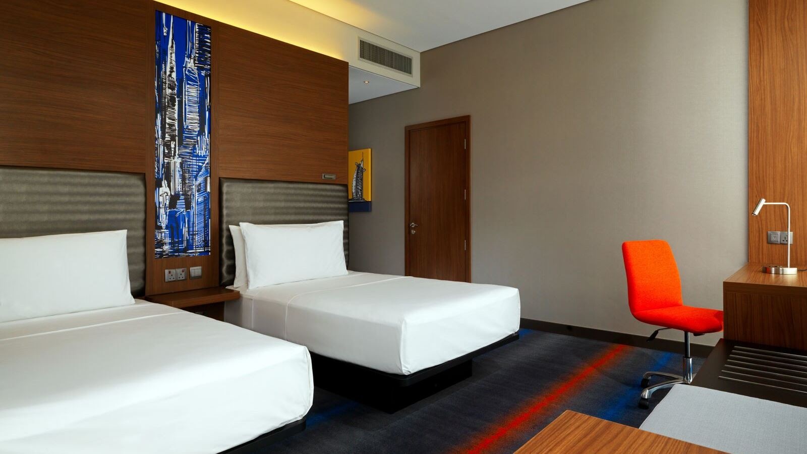 rooms-aloft-standard-room