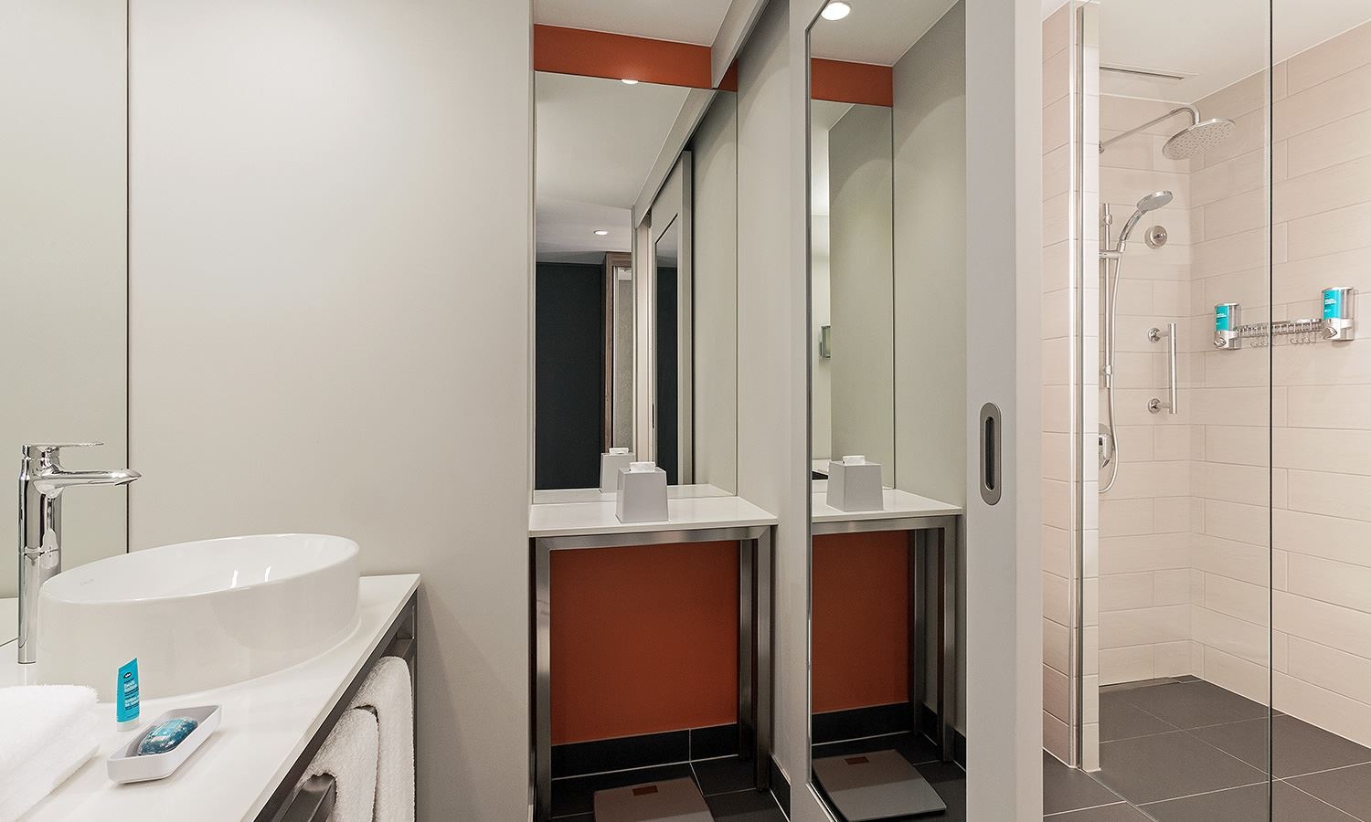 rooms-aloft-room-king