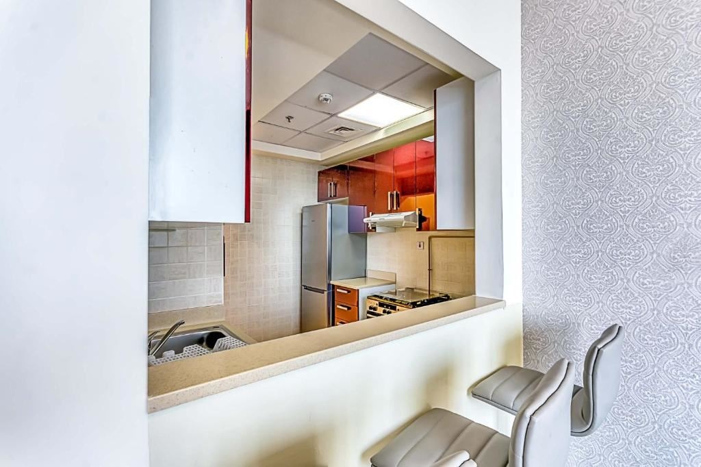 rooms-1-bedroom-superior