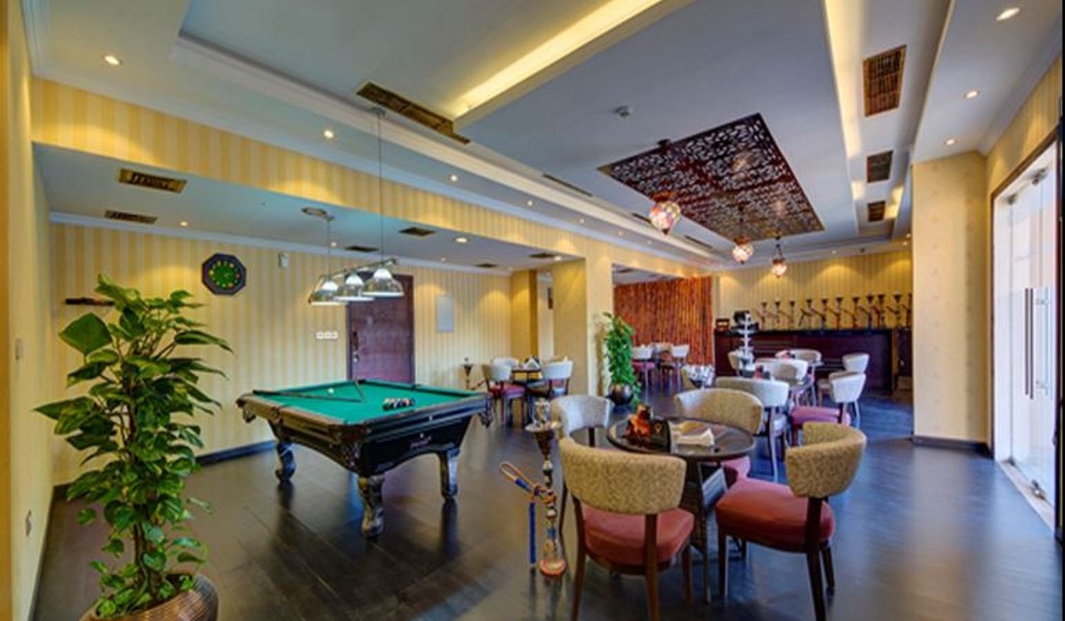 restaurants-zajal-cafe-one-to-one