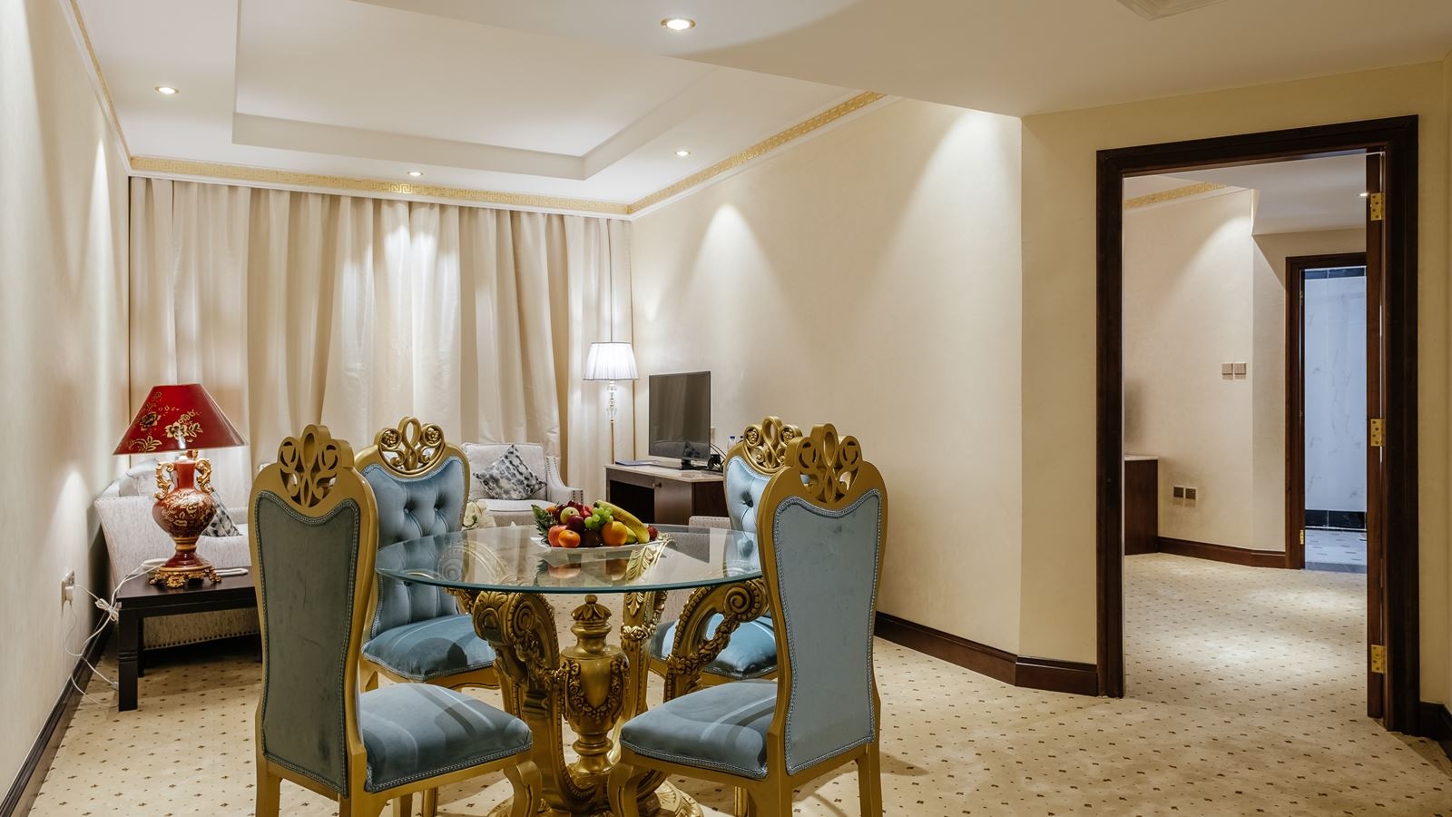 rooms-executive-suite