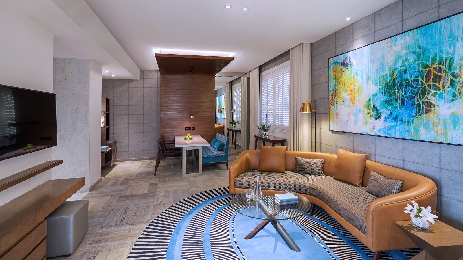 rooms-andaz-suite-with-balcony