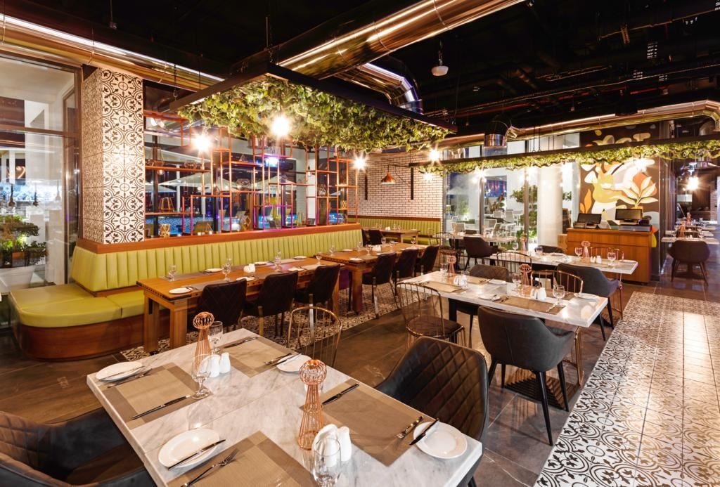 restaurants-waves-restaurant