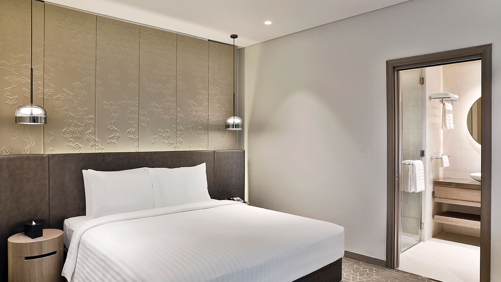 rooms-standard-room-king