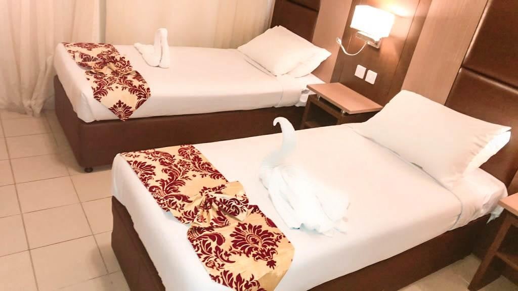 rooms-twobedroom-suite