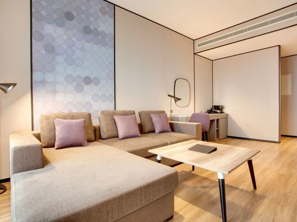 rooms-executive-suite