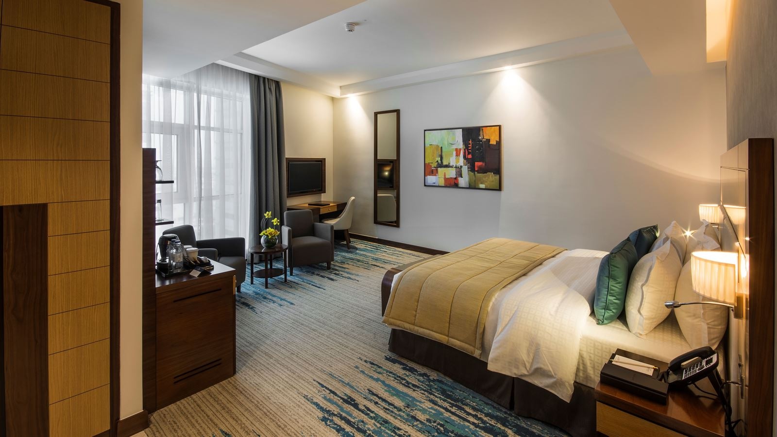 rooms-executive-suite-room
